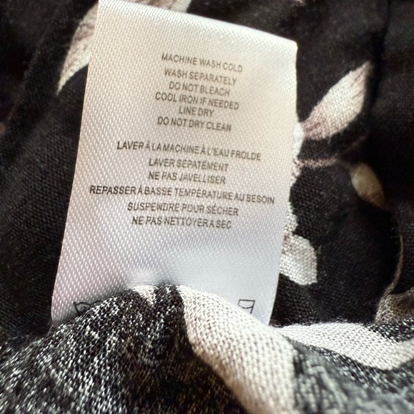 Spiritual Gangster Maya Robe in Black Floral Print One Size - Picture 7 of 8